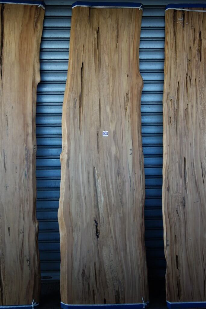 最新コレックション 屋久杉 の 乾燥材 ◇テーブル板 ◇樹脂が多く重い